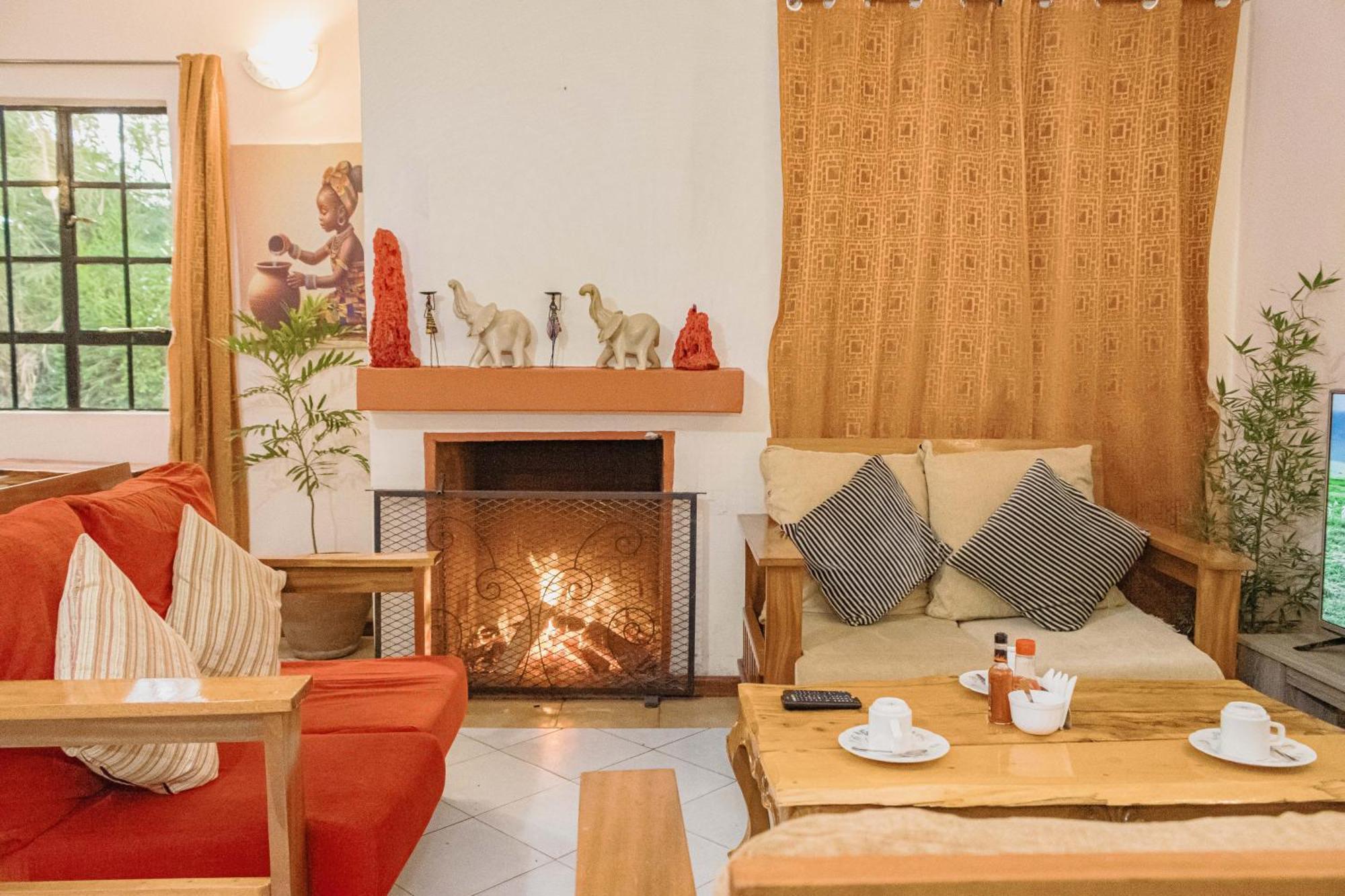 The Farmhouse Inn Nanyuki Buitenkant foto